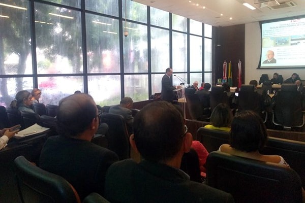 Alunos dos cursos de Administração e Ciências Contábeis visitam o Tribunal de Contas do Estado do Pará